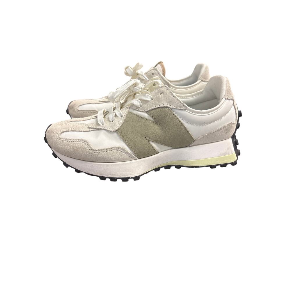 New Balance Off White and Gray Tennis Shoes Sz 8